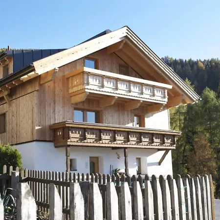 Spacious Near Ski Area In * 芬德尔斯